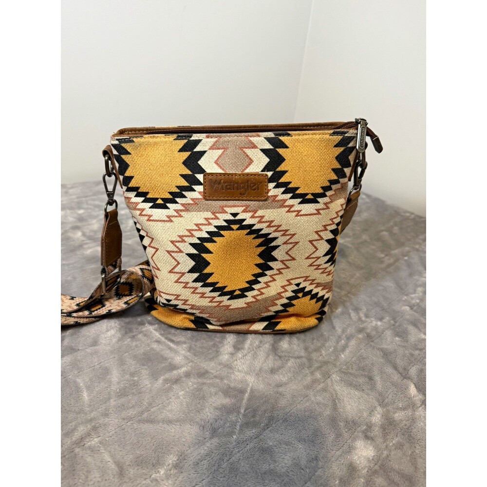 Wrangler Aztec Geometric Crossbody Bag Multicolor Zip Top w/ Adjustable Strap